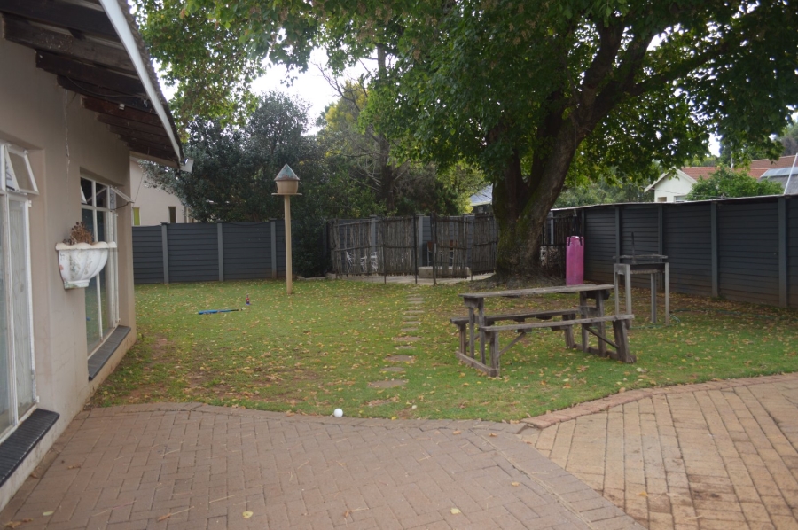 4 Bedroom Property for Sale in Flamwood North West